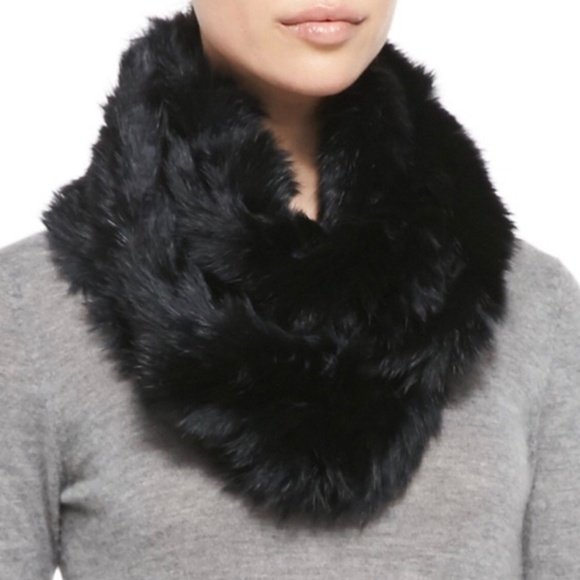 Jocelyn Genuine Fur Accessory SET - Picture 4 of 6